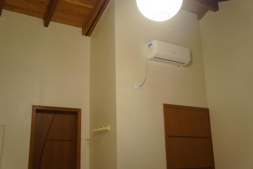 Pdr Suites Прайя-ду-Роза Екстериор снимка